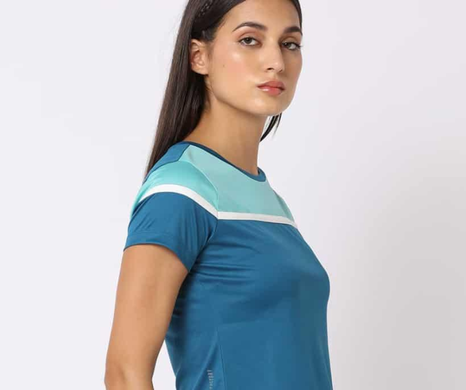 Women’s activewear t-shirt by Indian sportswear brands designed for workout, training, and fitness comfort